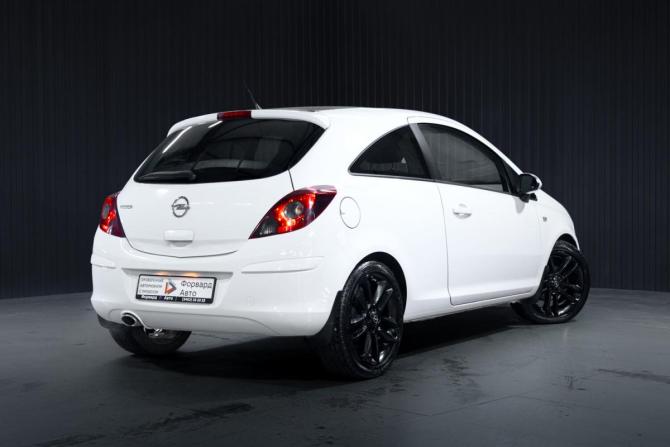 Opel Corsa D Рестайлинг II с пробегом 2011 года, цена 650 000 рублей, 145685 км, хэтчбек, Автокод Объявления