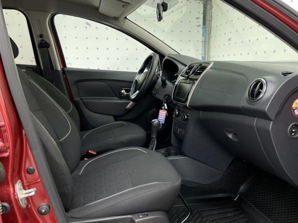 Renault Logan II Рестайлинг с пробегом 2019 года, цена 1 370 000 рублей, 79288 км, седан, Автокод Объявления