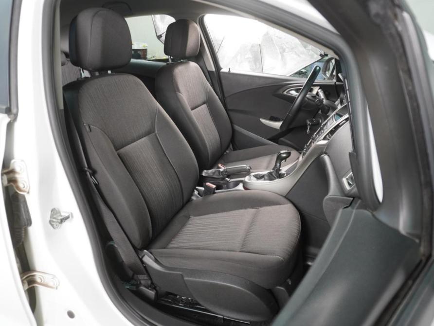 Opel Astra J Воронеж  - изображение 8