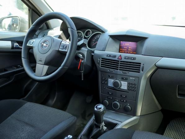 Opel Astra H с пробегом 2006 года, цена 449 000 рублей, 267253 км, хэтчбек, Автокод Объявления