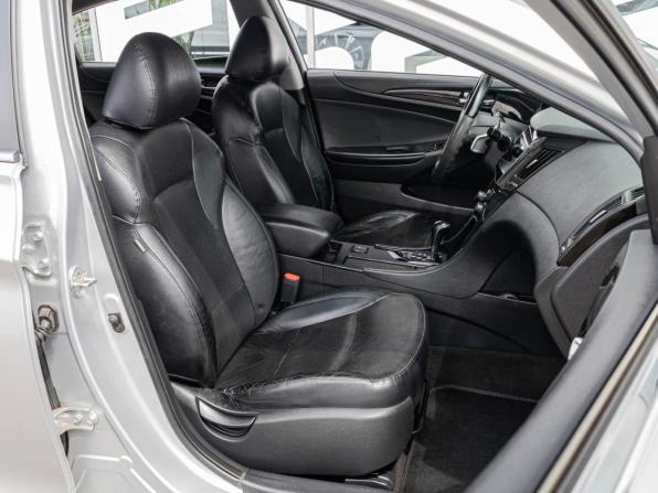 Hyundai Sonata VI (YF) с пробегом 2012 года, цена 1 330 000 рублей, 160041 км, седан, Автокод Объявления
