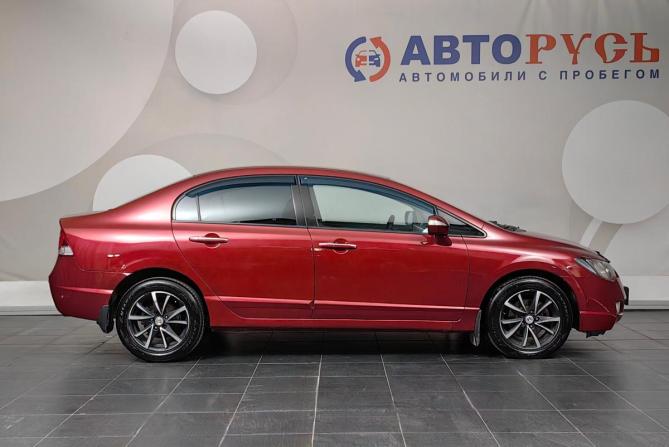 Honda Civic VIII с пробегом 2007 года, цена 645 000 рублей, 223349 км, седан, Автокод Объявления