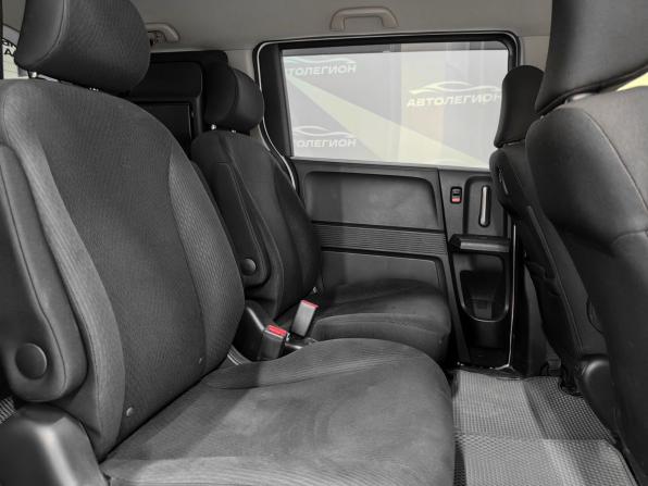 Honda Freed I Рестайлинг с пробегом 2013 года, цена 1 399 000 рублей, 62572 км, компактвэн, Автокод Объявления