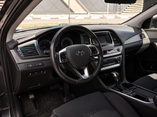 Hyundai Sonata VII (LF) Рестайлинг с пробегом 2018 года, цена 1 942 400 рублей, 104395 км, седан, Автокод Объявления