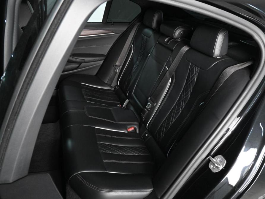 BMW 5 серии VII (G30/G31/G38) Рестайлинг Ростов-на-Дону  - изображение 12