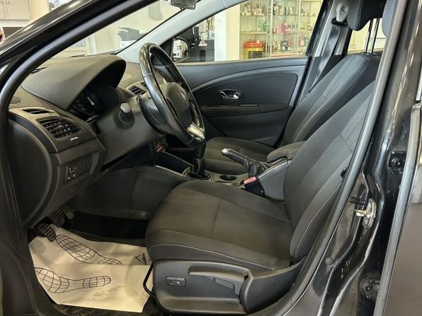 Renault Megane III Рестайлинг с пробегом 2012 года, цена 749 000 рублей, 121511 км, хэтчбек, Автокод Объявления