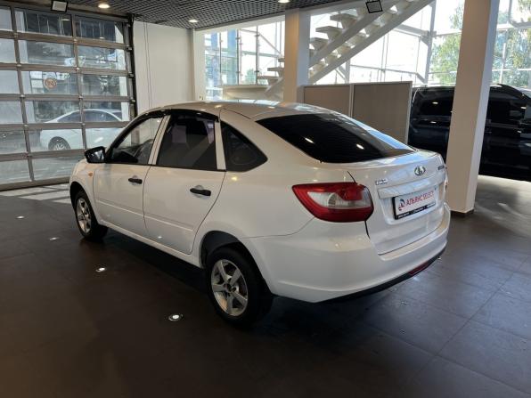 Lada (ВАЗ) Granta I с пробегом 2015 года, цена 344 000 рублей, 171431 км, лифтбек, Автокод Объявления