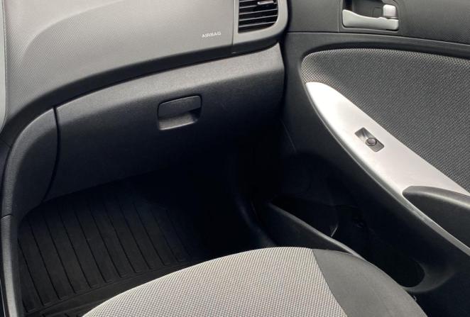 Hyundai Solaris I с пробегом 2012 года, цена 810 000 рублей, 93157 км, хэтчбек, Автокод Объявления