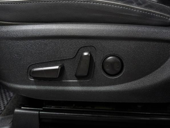Hyundai Santa Fe IV Рестайлинг с пробегом 2021 года, цена 4 049 000 рублей, 61078 км, внедорожник, Автокод Объявления