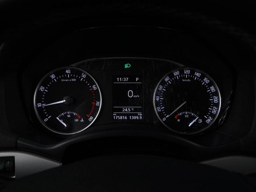 Skoda Octavia II (A5) Рестайлинг Москва  - изображение 16