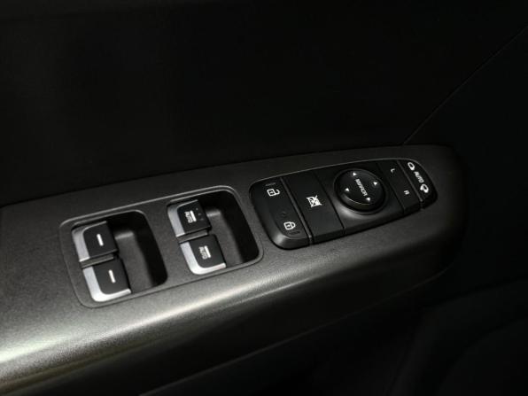 Kia Sportage IV Рестайлинг с пробегом 2019 года, цена 2 030 000 рублей, 126800 км, внедорожник, Автокод Объявления