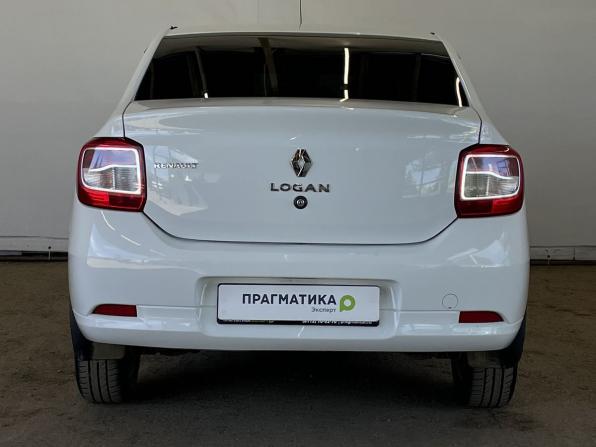 Renault Logan II с пробегом 2017 года, цена 650 000 рублей, 165313 км, седан, Автокод Объявления