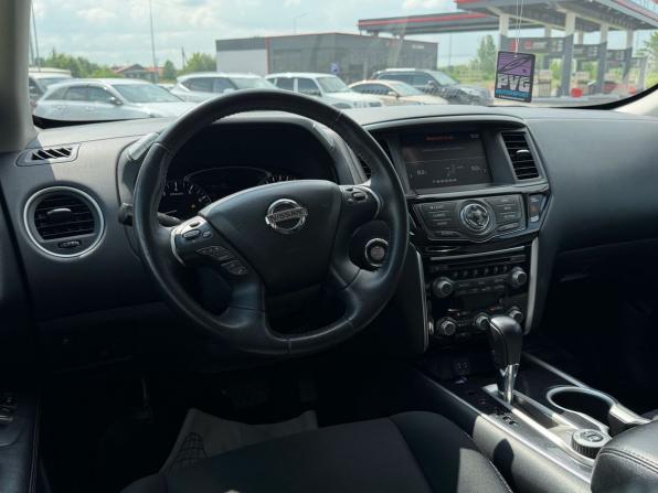 Nissan Pathfinder IV Рестайлинг с пробегом 2018 года, цена 2 330 000 рублей, 117747 км, внедорожник, Автокод Объявления