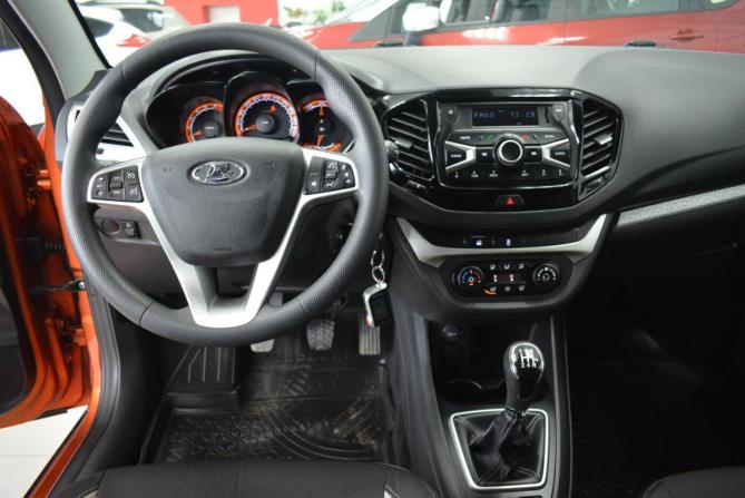 Lada (ВАЗ) Vesta I с пробегом 2021 года, цена 1 399 000 рублей, 48000 км, седан, Автокод Объявления