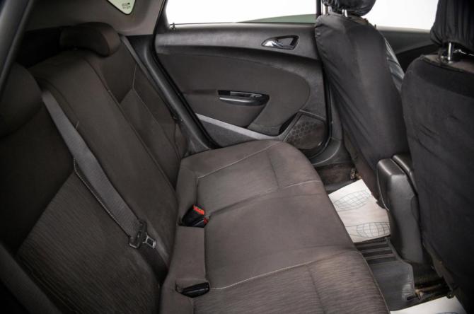 Opel Astra J Рестайлинг с пробегом 2013 года, цена 729 000 рублей, 152000 км, хэтчбек, Автокод Объявления