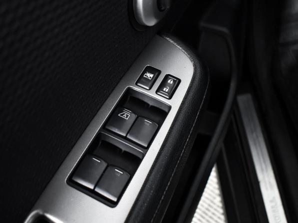 Nissan Tiida I с пробегом 2010 года, цена 499 000 рублей, 252138 км, хэтчбек, Автокод Объявления