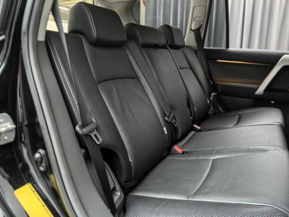 Toyota Land Cruiser Prado 150 Series с пробегом 2013 года, цена 2 499 000 рублей, 352000 км, внедорожник, Автокод Объявления