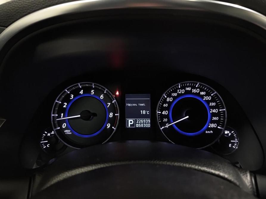 Infiniti QX70 Казань  - изображение 16
