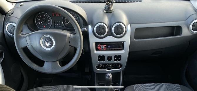 Renault Logan I Рестайлинг с пробегом 2013 года, цена 475 000 рублей, 137365 км, седан, Автокод Объявления