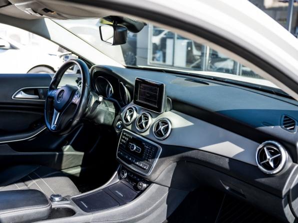 Mercedes-Benz GLA I (X156) с пробегом 2015 года, цена 1 990 000 рублей, 156502 км, внедорожник, Автокод Объявления