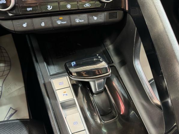 Hyundai Elantra VII (CN7) Рестайлинг с пробегом 2023 года, цена 2 399 000 рублей, 32179 км, седан, Автокод Объявления