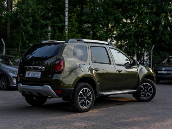Renault Duster I Рестайлинг с пробегом 2017 года, цена 930 000 рублей, 200597 км, внедорожник, Автокод Объявления