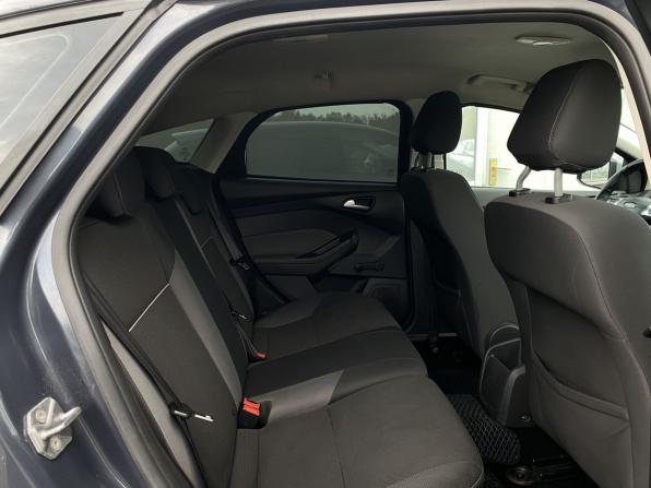 Ford Focus III с пробегом 2013 года, цена 599 000 рублей, 310000 км, хэтчбек, Автокод Объявления