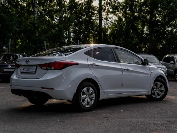 Hyundai Elantra V (MD) Рестайлинг с пробегом 2015 года, цена 957 000 рублей, 189840 км, седан, Автокод Объявления