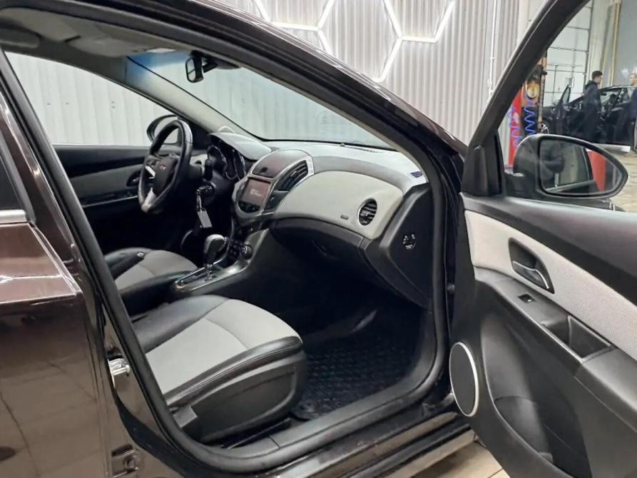 Chevrolet Cruze I Рестайлинг Альметьевск  - изображение 22