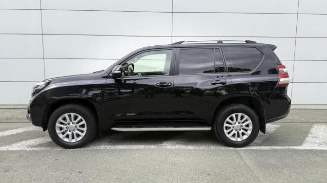 Toyota Land Cruiser Prado 150 Series Рестайлинг 1 с пробегом 2015 года, цена 3 400 000 рублей, 209813 км, внедорожник, Автокод Объявления