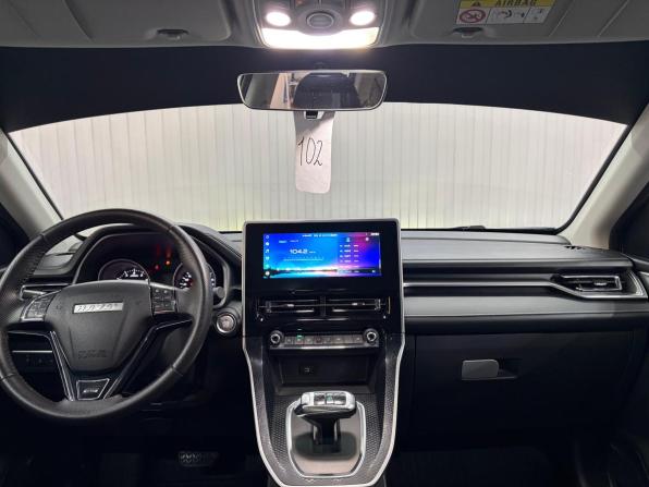 Haval M6 II с пробегом 2023 года, цена 1 647 000 рублей, 38205 км, внедорожник, Автокод Объявления