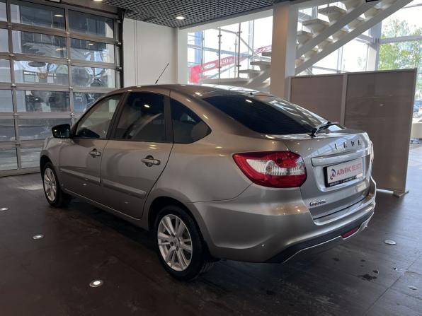 Lada (ВАЗ) Granta I Рестайлинг с пробегом 2019 года, цена 740 000 рублей, 64047 км, лифтбек, Автокод Объявления
