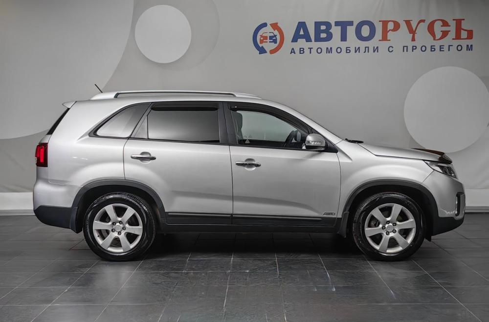 Kia Sorento II Рестайлинг Москва  - изображение 5