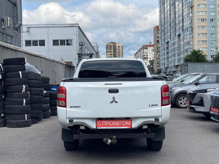 Mitsubishi L200 V Санкт-Петербург  - изображение 6