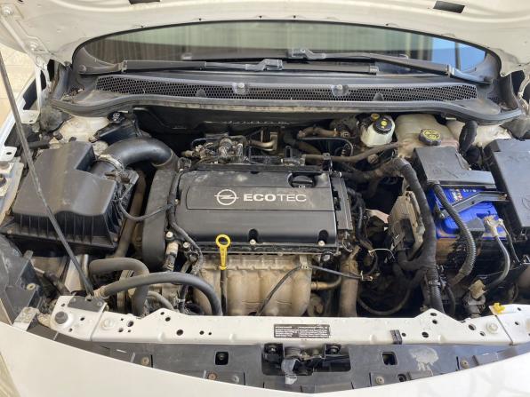 Opel Astra J с пробегом 2012 года, цена 529 000 рублей, 235389 км, хэтчбек, Автокод Объявления