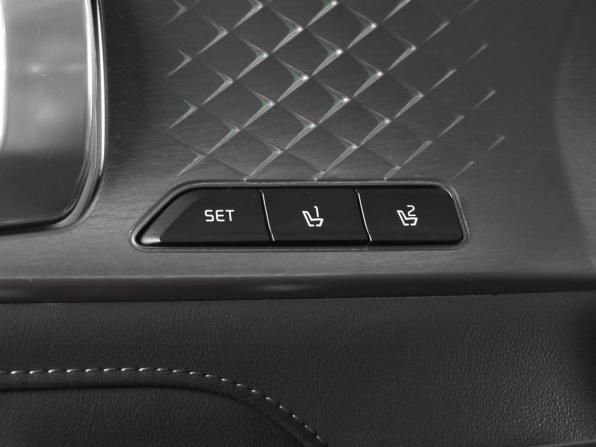 Kia Sorento IV с пробегом 2020 года, цена 3 584 995 рублей, 124634 км, внедорожник, Автокод Объявления