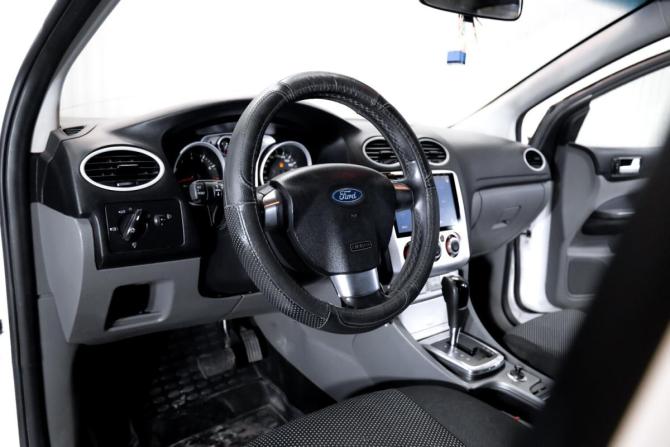 Ford Focus II Рестайлинг с пробегом 2010 года, цена 580 000 рублей, 363521 км, хэтчбек, Автокод Объявления