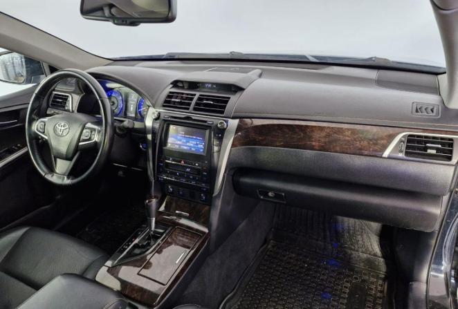 Toyota Camry VII (XV50) Рестайлинг с пробегом 2015 года, цена 1 810 000 рублей, 253280 км, седан, Автокод Объявления