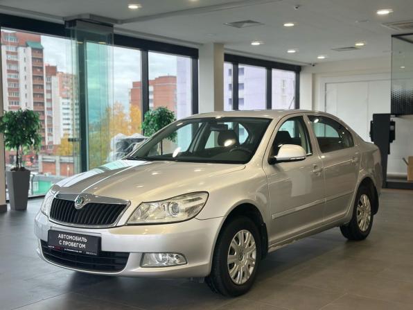 Skoda Octavia II (A5) Рестайлинг с пробегом 2011 года, цена 735 000 рублей, 183490 км, лифтбек, Автокод Объявления