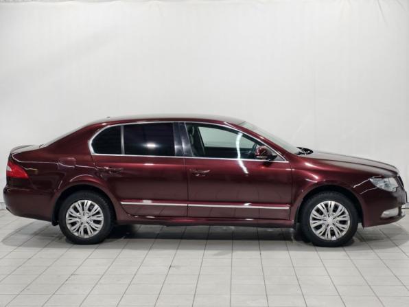 Skoda Superb II с пробегом 2012 года, цена 855 300 рублей, 299897 км, лифтбек, Автокод Объявления