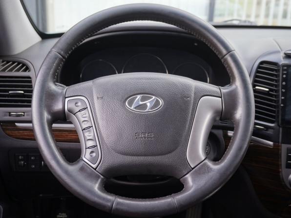 Hyundai Santa Fe II Рестайлинг с пробегом 2012 года, цена 1 250 000 рублей, 228021 км, внедорожник, Автокод Объявления