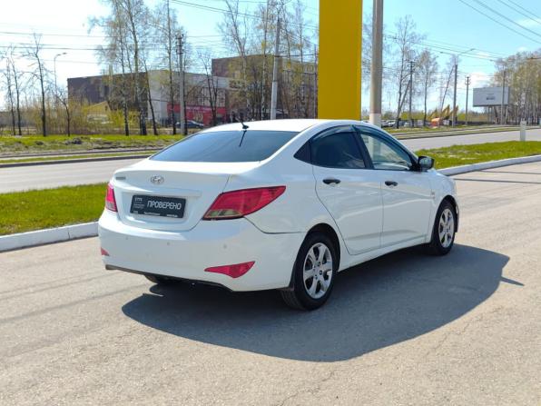 Hyundai Solaris I Рестайлинг с пробегом 2015 года, цена 720 000 рублей, 206727 км, седан, Автокод Объявления