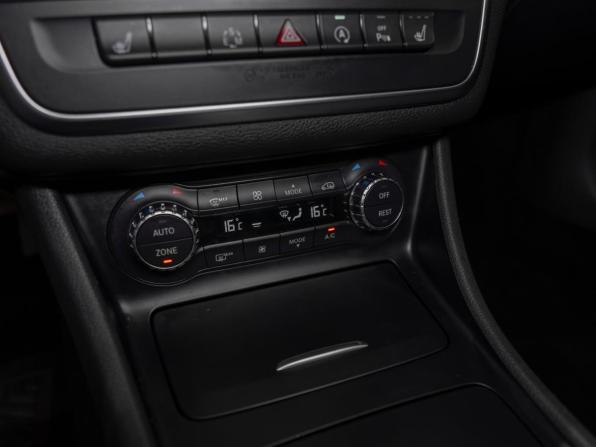 Mercedes-Benz GLA I (X156) с пробегом 2015 года, цена 1 595 000 рублей, 162392 км, внедорожник, Автокод Объявления