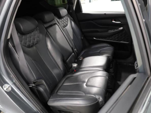 Hyundai Santa Fe IV Рестайлинг с пробегом 2021 года, цена 3 129 000 рублей, 147999 км, внедорожник, Автокод Объявления