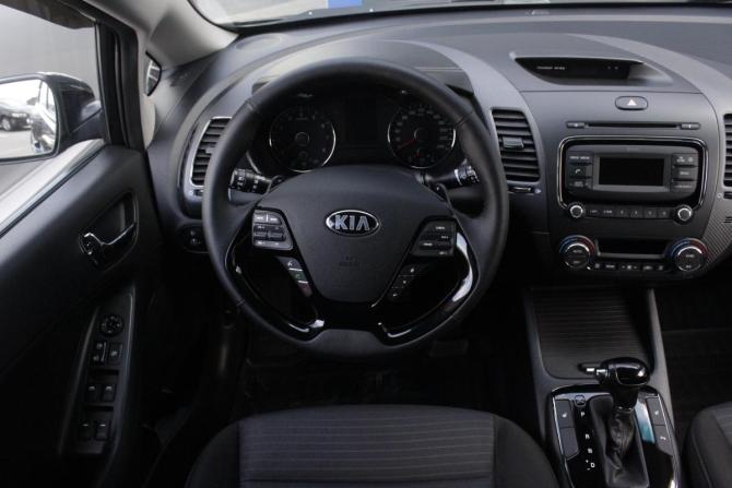 Kia Cerato III Рестайлинг (Classic) с пробегом 2019 года, цена 1 795 000 рублей, 106442 км, седан, Автокод Объявления