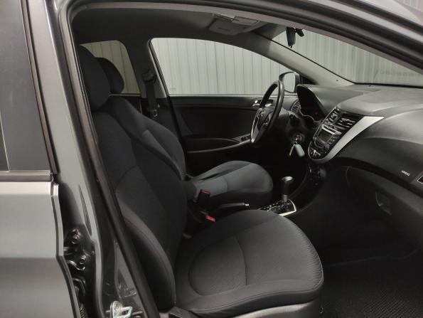 Hyundai Solaris I с пробегом 2013 года, цена 830 000 рублей, 154684 км, седан, Автокод Объявления