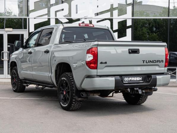 Toyota Tundra II Рестайлинг с пробегом 2021 года, цена 6 950 000 рублей, 172392 км, offers.body_type.unknown, Автокод Объявления
