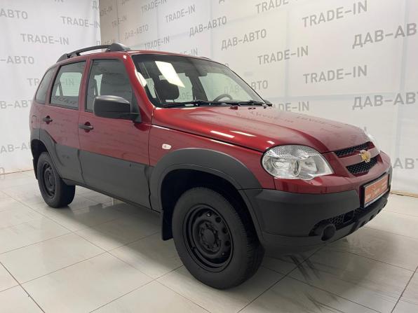Chevrolet Niva I Рестайлинг с пробегом 2019 года, цена 850 000 рублей, 44000 км, внедорожник, Автокод Объявления