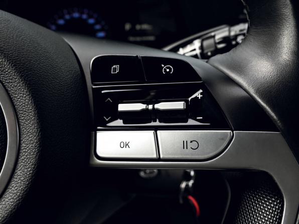 Hyundai Elantra VII (CN7) с пробегом 2021 года, цена 1 849 000 рублей, 127975 км, седан, Автокод Объявления