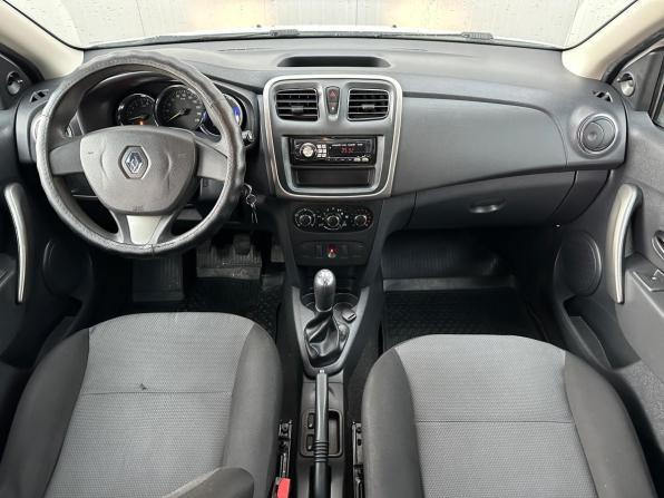 Renault Logan II с пробегом 2017 года, цена 802 000 рублей, 105496 км, седан, Автокод Объявления